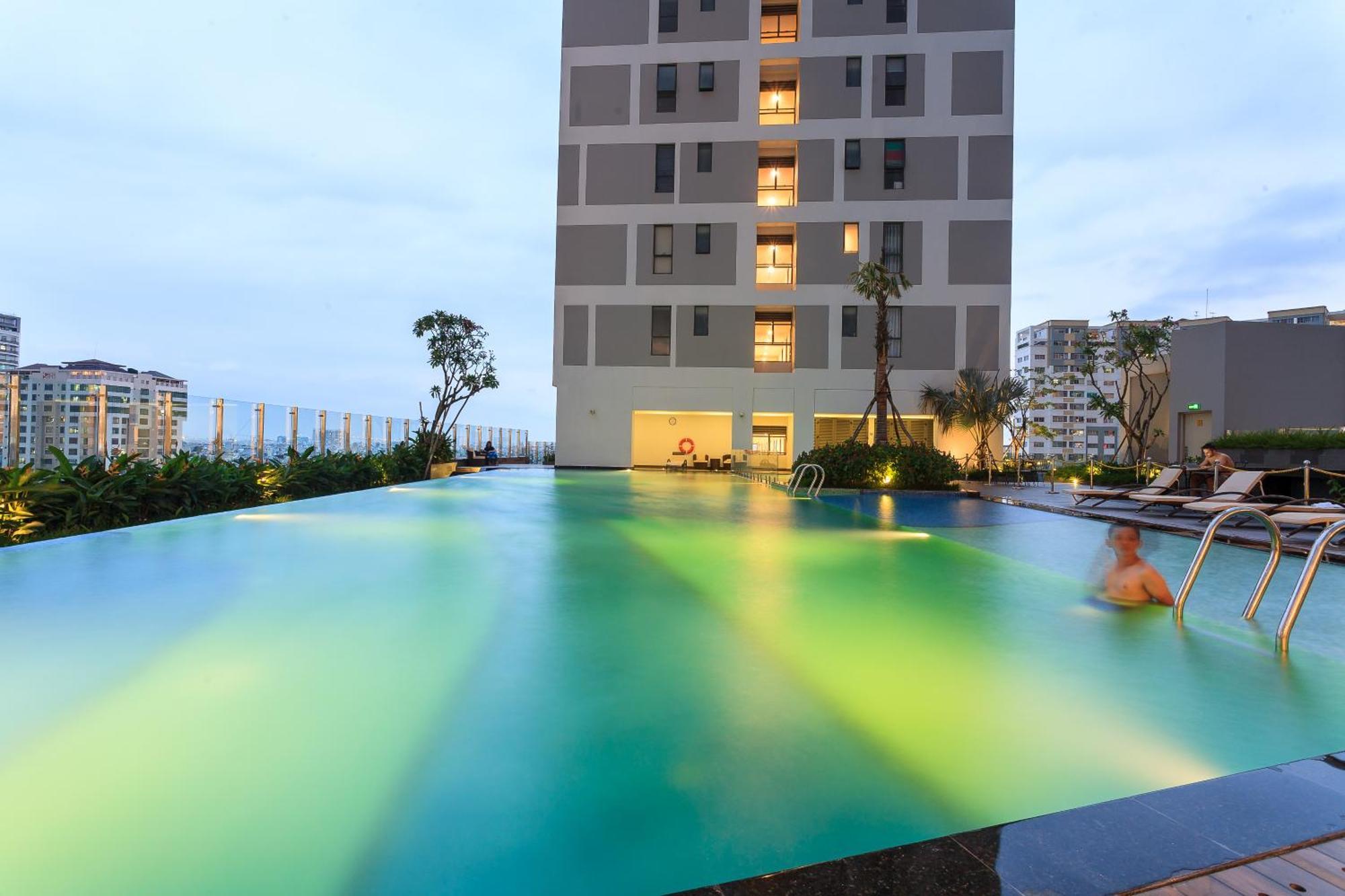 Spacious Saigon - Infinity Pool In Rivergate Πόλη Χο Τσι Μινχ Εξωτερικό φωτογραφία